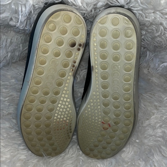 Ecco Laser Cut Black Slip-On Women’s Shoes Size EU39/8US - Picture 7 of 9